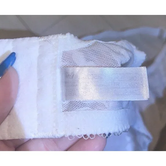 Wacoal 85567 Awareness Full Figure Seamless Bra Floral UW Womens 38D Ivory - Picture 6 of 6